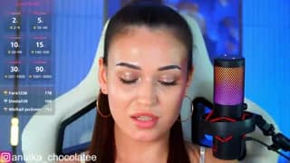 Adel-chocolatee - bongacams