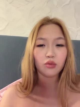 Aiko_Yumi - stripchat