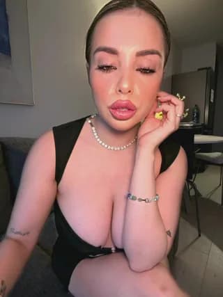 Alirawrz - stripchat