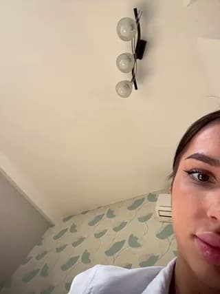 BabyDarii - bongacams