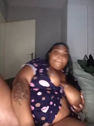 BeverlyQueen15 - stripchat