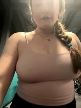 BustyBonnieUK - stripchat