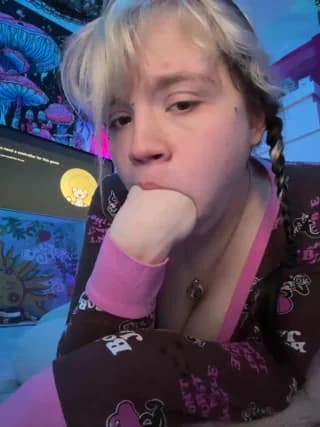 Cutiepiespanks - stripchat