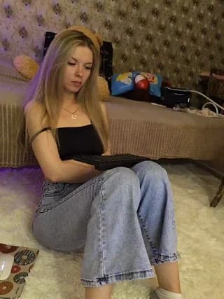 Darina24 - bongacams