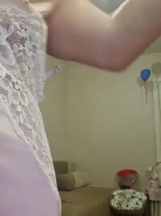 Flirt-Red - bongacams