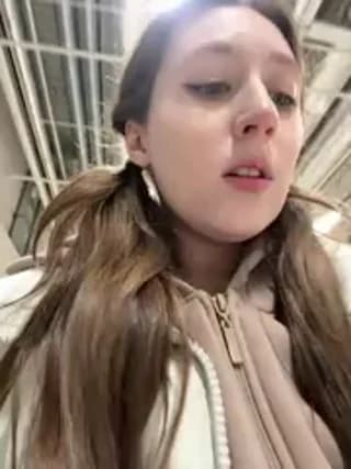 FroggyAnna - stripchat