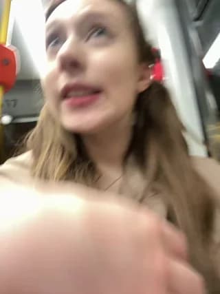 FroggyAnna - stripchat