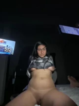 Geovana_blan - stripchat