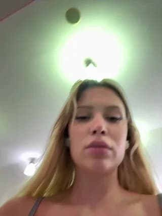Girl-Mia - stripchat