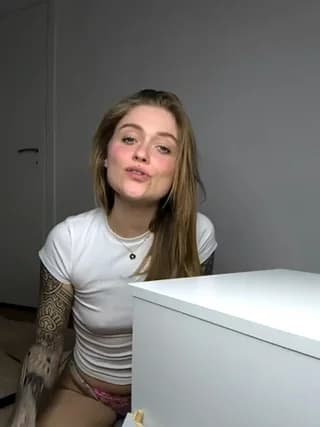 Goldi159 - stripchat
