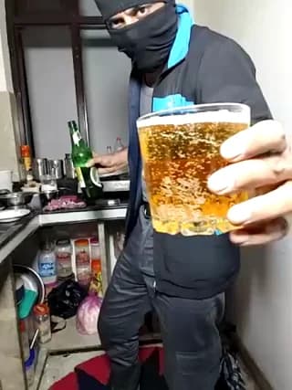 Heena-143 - stripchat