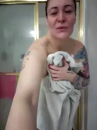 HollyTattoo - stripchat