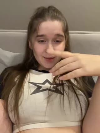 HornyGirlH - stripchat