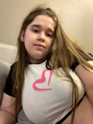 HornyGirlH - stripchat