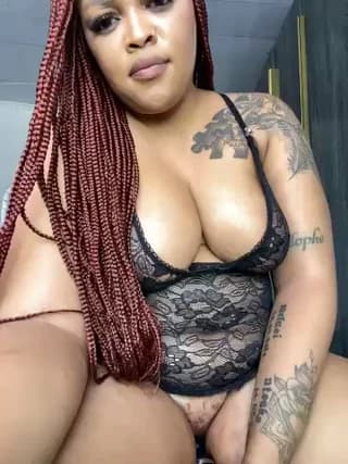 Iam-Sharifa - stripchat