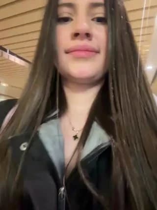 Isabella21_ - stripchat