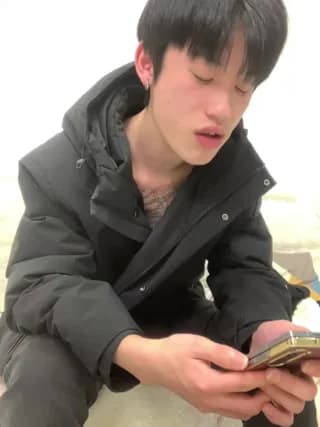 KK-cuteboy - stripchat