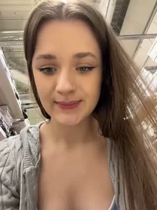 KittyQueeny - stripchat