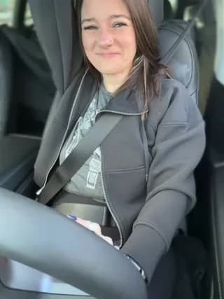 LadyLena1 - stripchat