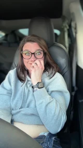 LadyLena1 - stripchat