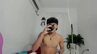 Laura_and_Kevin - stripchat