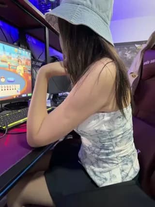 Lucky-cat88 - stripchat