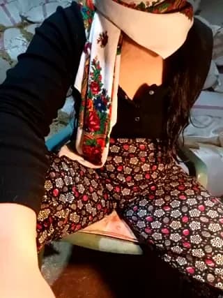 Melekyaraksever2545 - stripchat