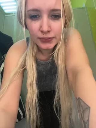 Milkyy_wway - stripchat