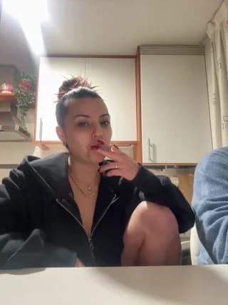 Noeliagglow - stripchat