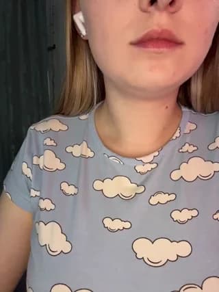 Peach--Alice - bongacams