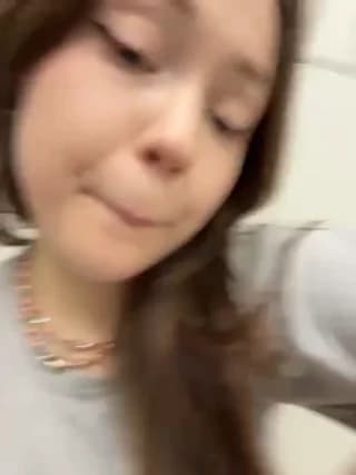 Peachy_Dream - stripchat