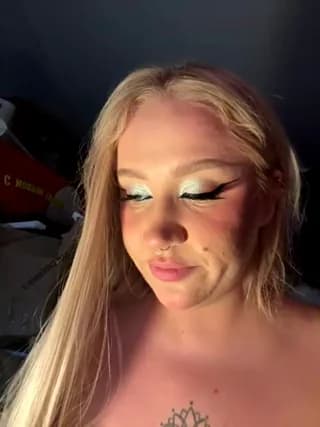 RollDolls - stripchat