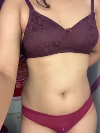 Tanya-mittal - stripchat