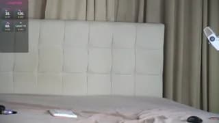 Vikki100500 - bongacams