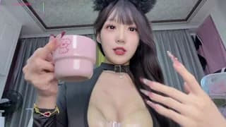 Yaya--728 - stripchat