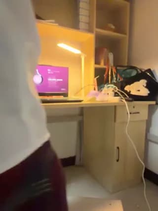 Yiyi-707 - stripchat