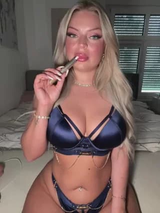 _Lilly_angel - stripchat