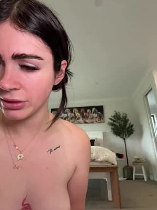 aus_queen - stripchat