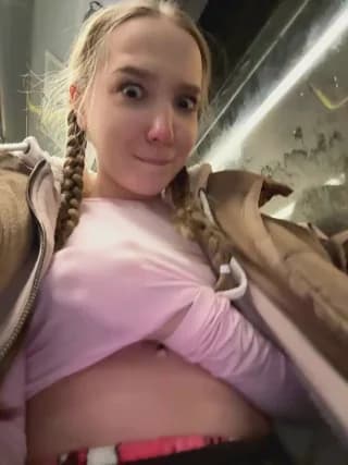 bambi_lu - stripchat