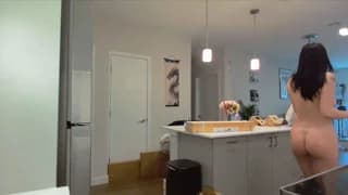 emilyybarely - chaturbate