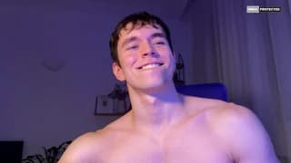 johnnnyhorny - chaturbate