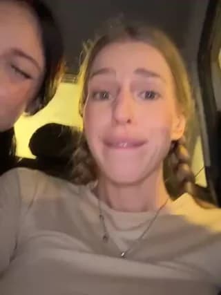 kira_mia - stripchat