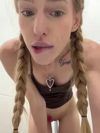 kira_mia - stripchat