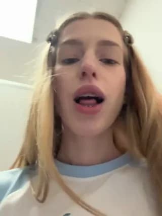 kira_mia - stripchat