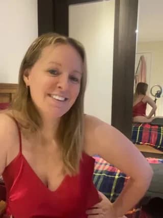 madamlillyrose - stripchat