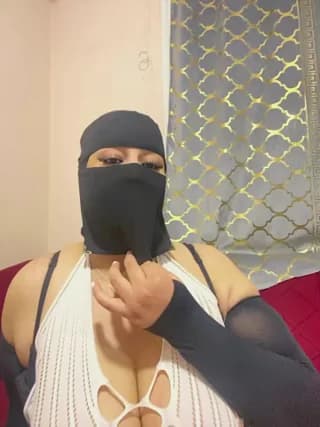 mari_layali - stripchat