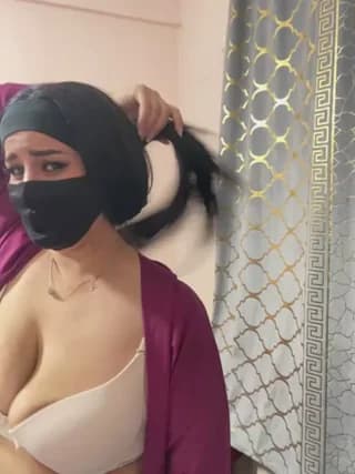 mari_layali - stripchat