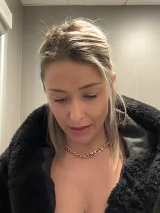 petrouchkaaa_ - stripchat