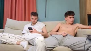 tai_fun - chaturbate