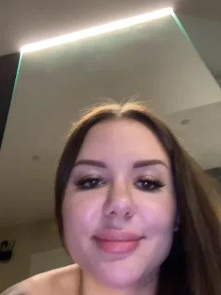 Alina_Vibe_Me - stripchat